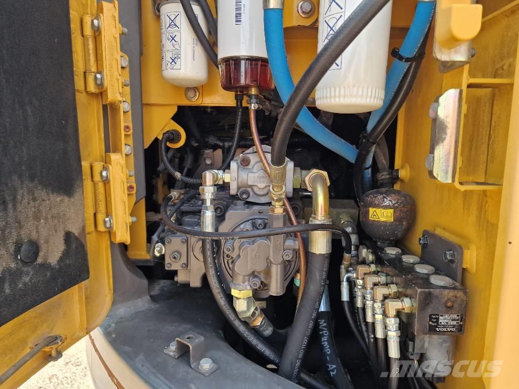 Volvo ECR 145 D Bageri guseničari