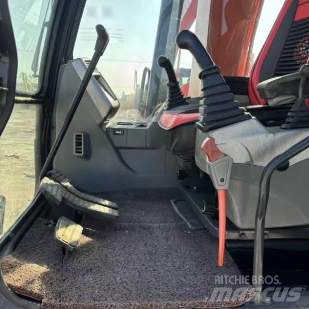 Doosan DX75-9C Midi bageri 7t – 12t