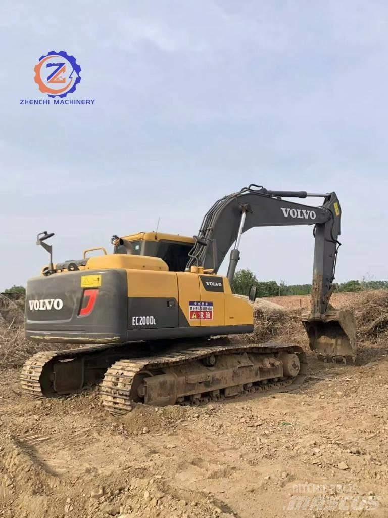 Volvo EC 200 Bageri guseničari