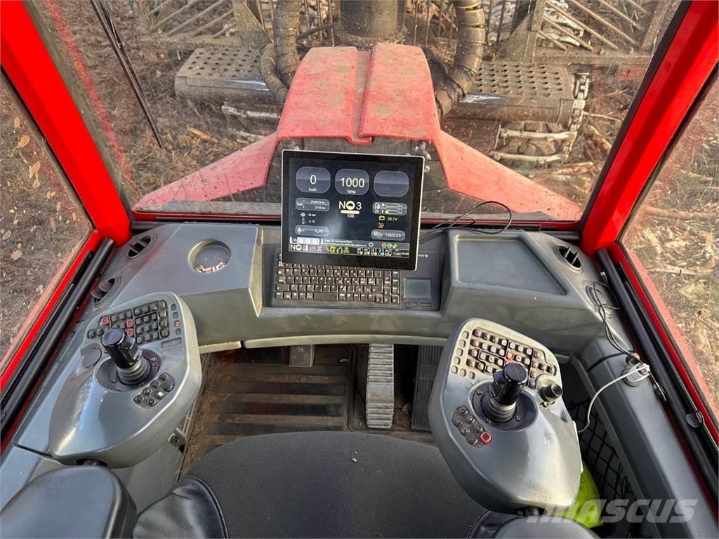 Komatsu 875 Forvarderi