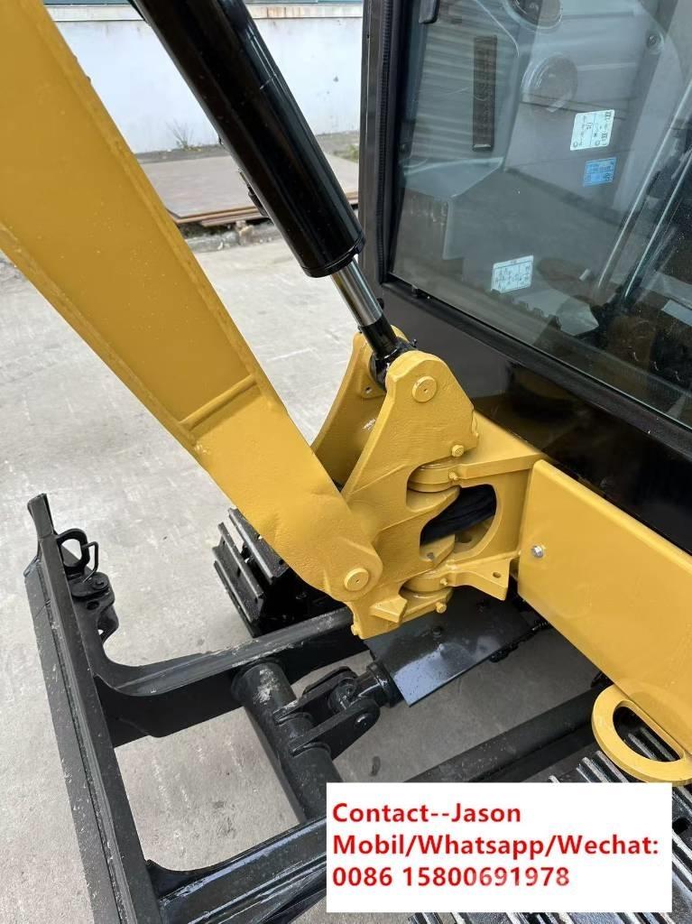 CAT 302 CR Mini bageri < 7t
