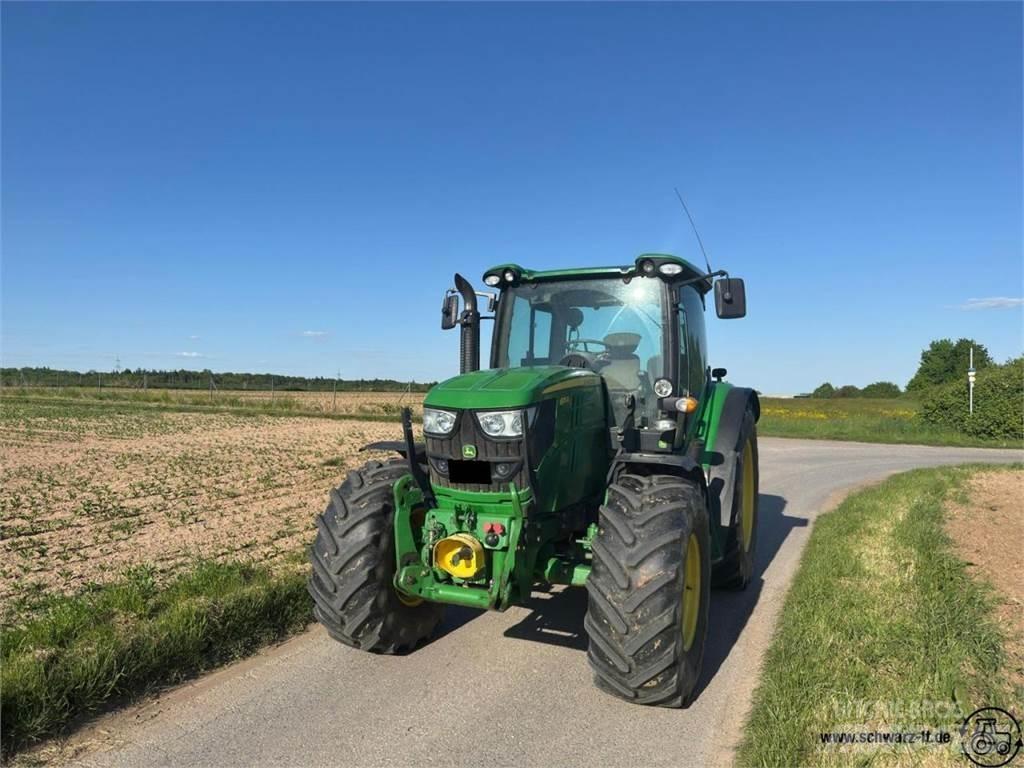 John Deere 6115R Traktori