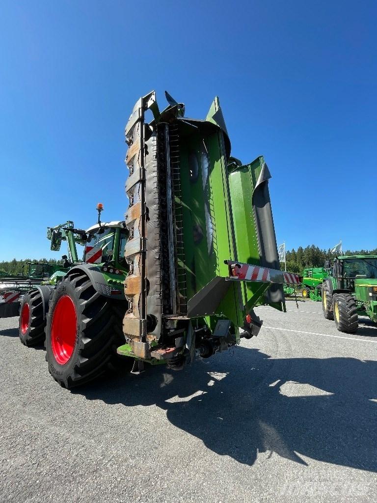 Fendt 724 Profi Plus Traktori