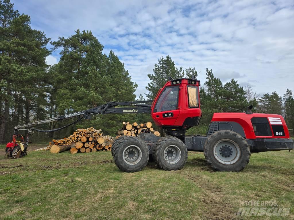 Komatsu 911.6 Harversteri