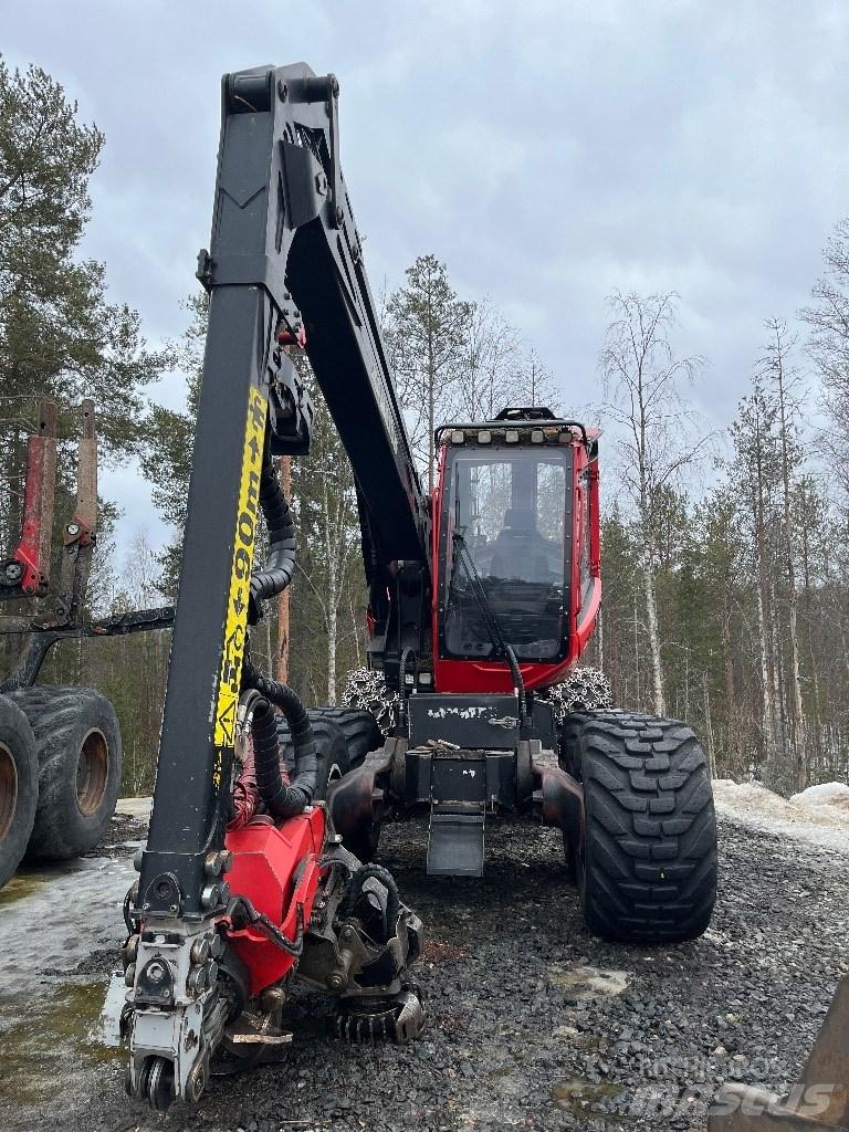 Komatsu 911 Harversteri