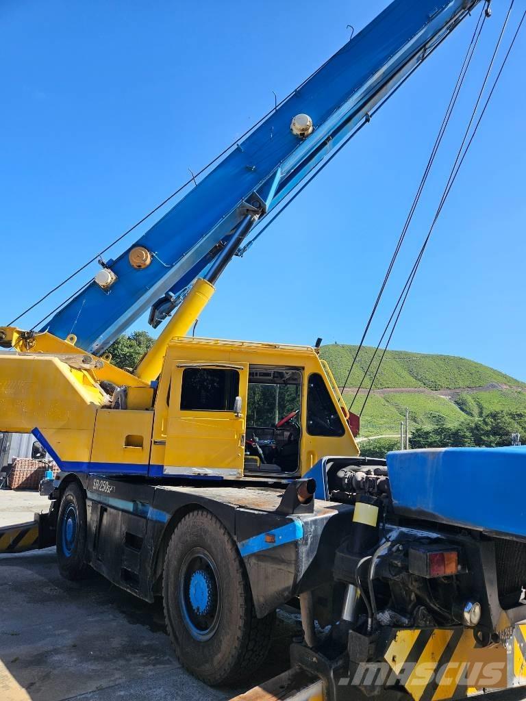 Kato KR 25 H V-2 Autodizalice