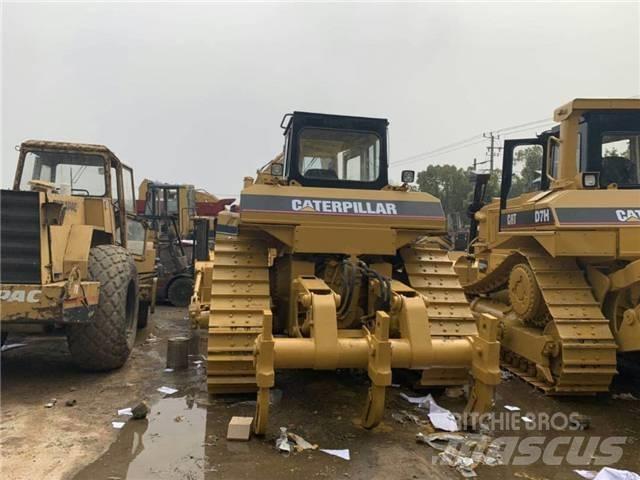 CAT D 7 H Buldožeri guseničari