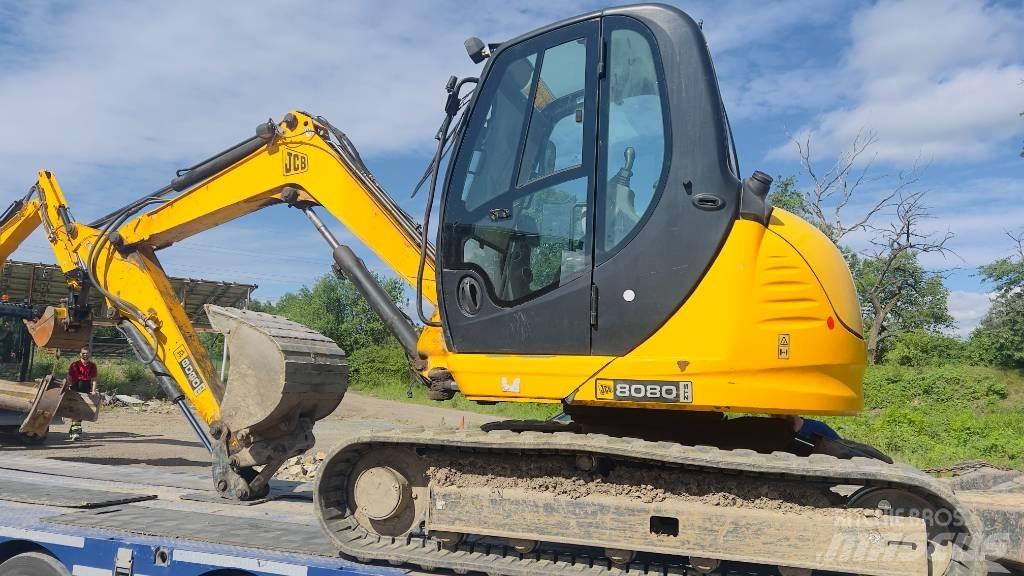 JCB 8080 Midi bageri 7t – 12t