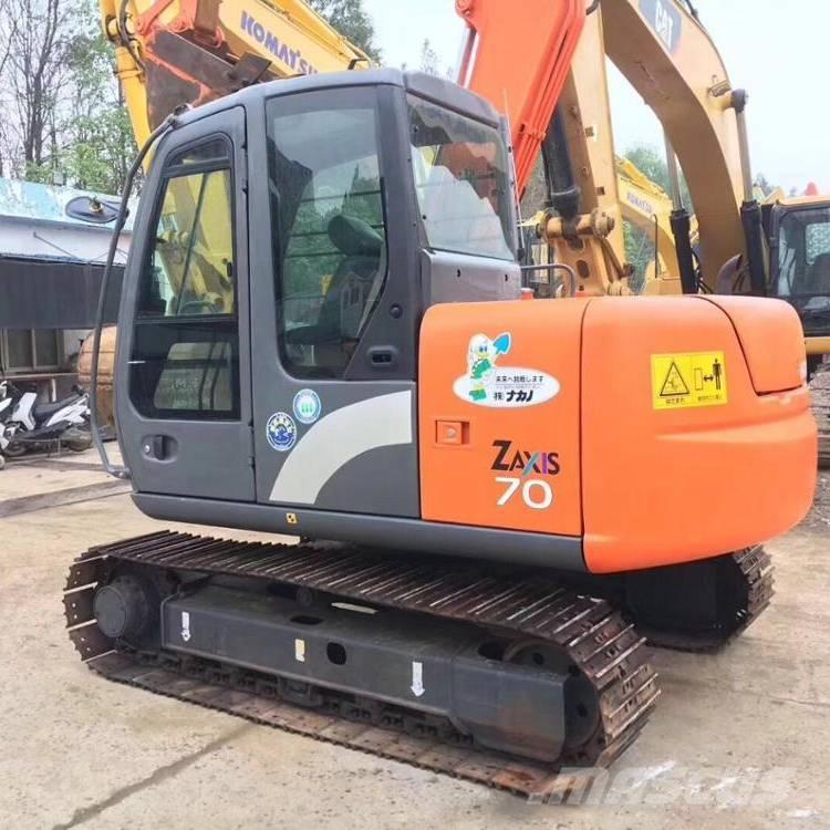 Hitachi zx70 Midi bageri 7t – 12t