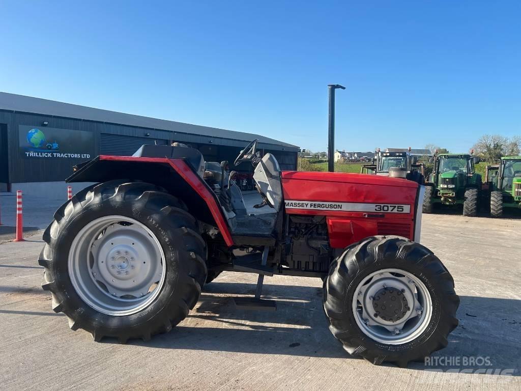 Massey Ferguson 3075 Traktori
