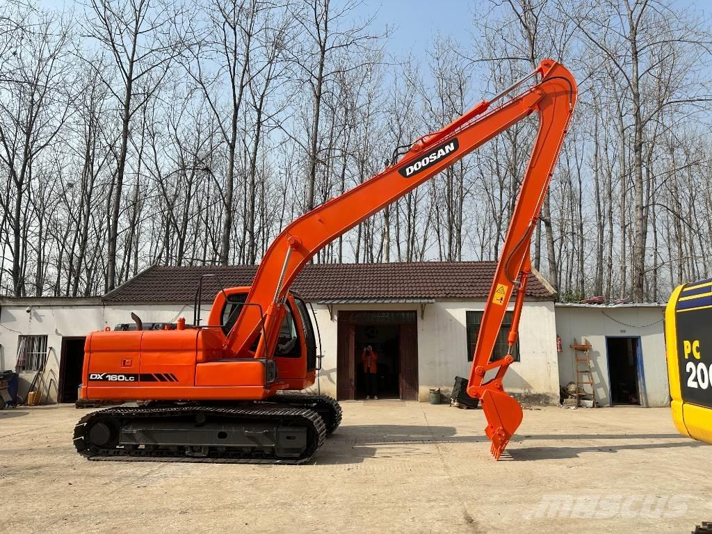 Doosan DX160LC Bageri guseničari