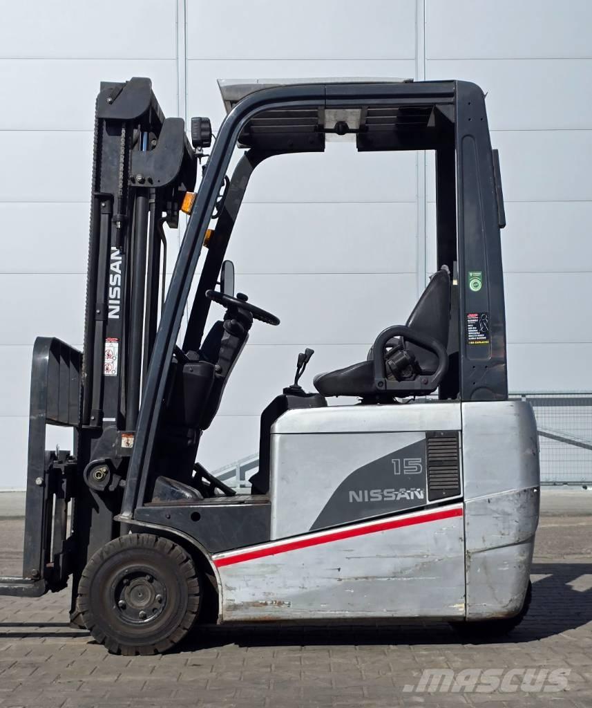 Nissan 1N1L 15Q Električni viljuškari