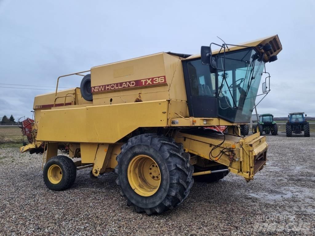 New Holland TX 36 Kombajni
