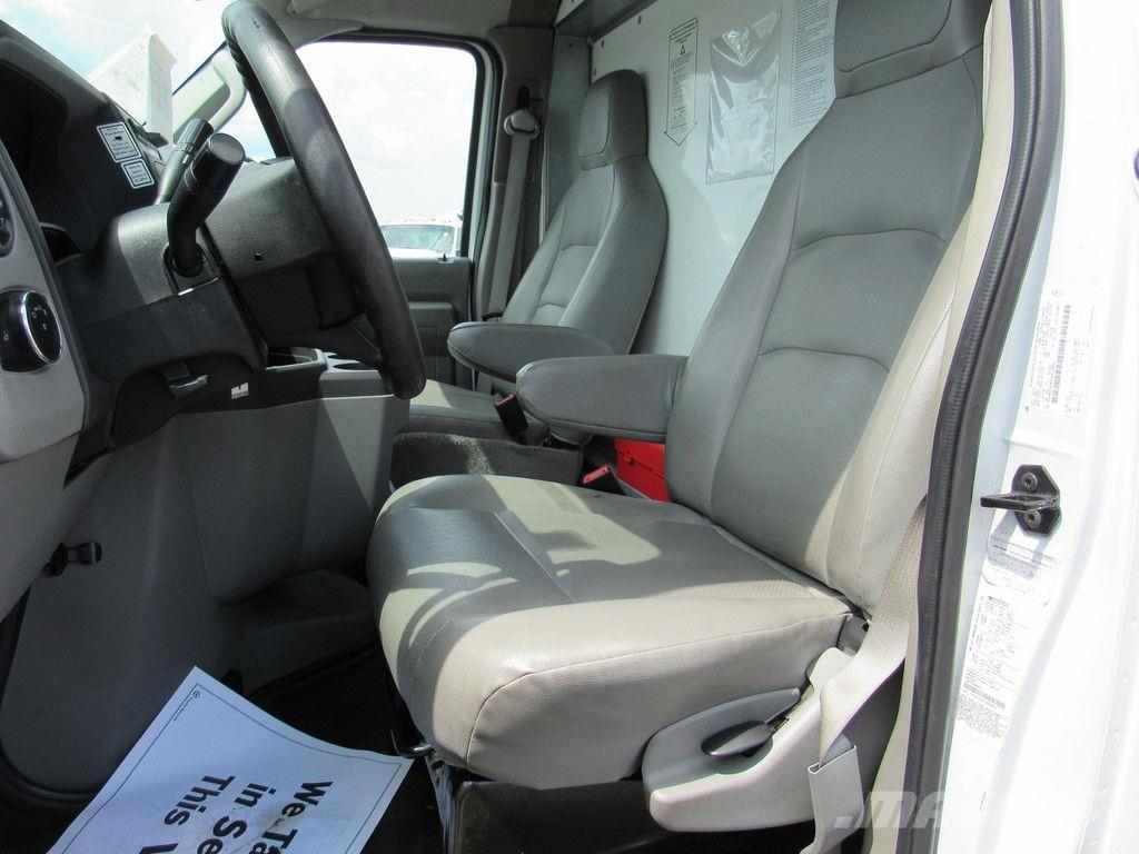Ford E-350 Sanduk kamioni