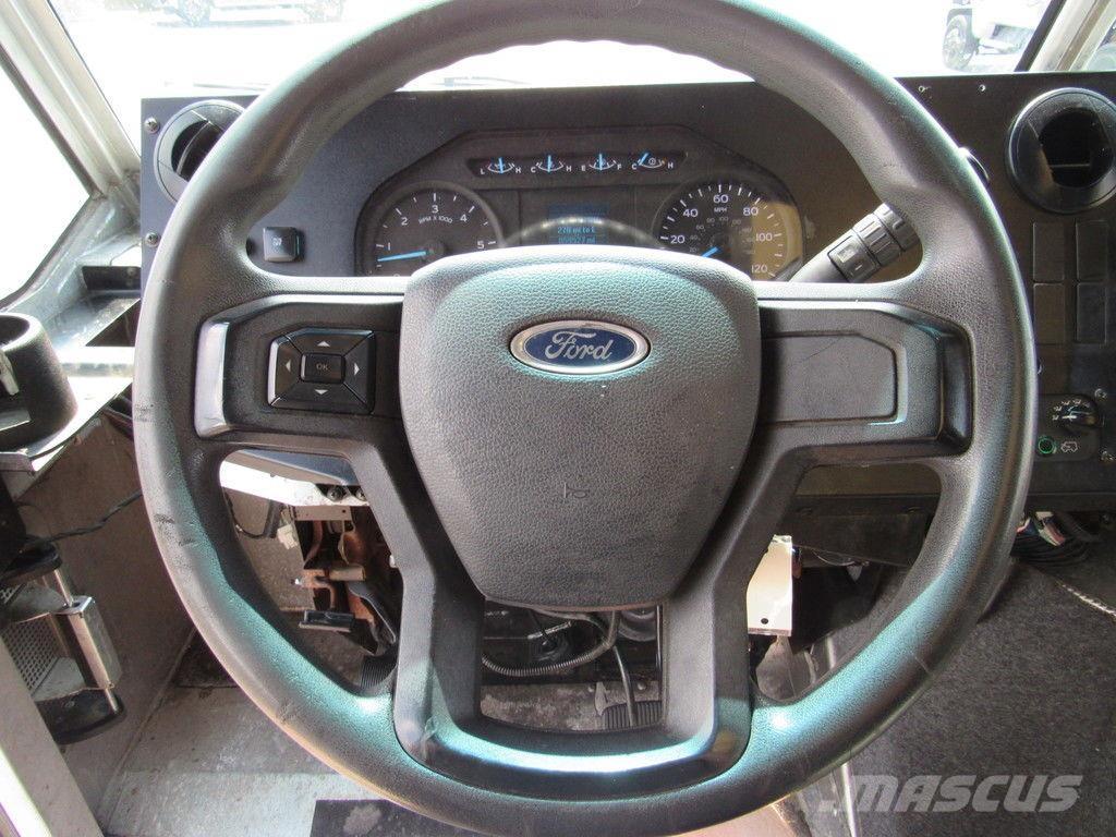 Ford E-450 Sanduk kamioni
