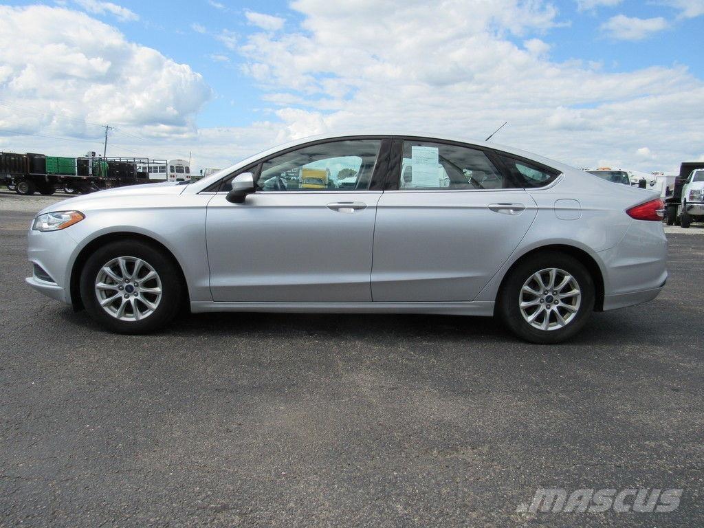Ford Fusion Automobili
