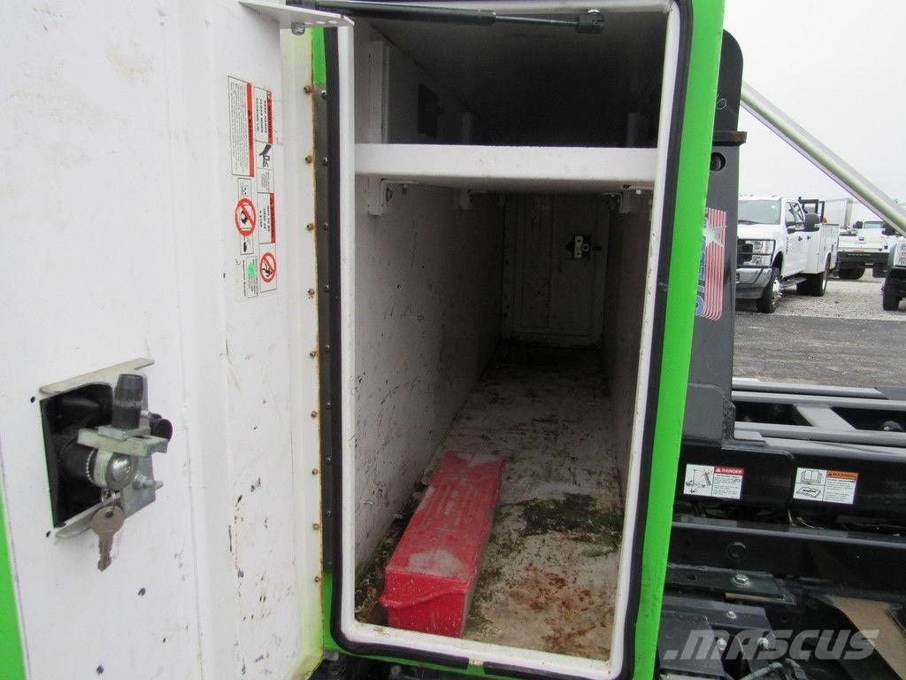 Hino 195 Kiperi kamioni