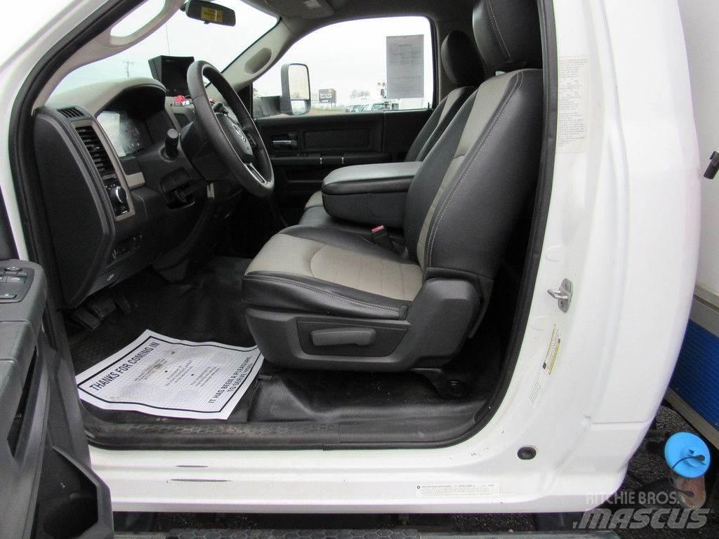 RAM 5500 Auto korpe