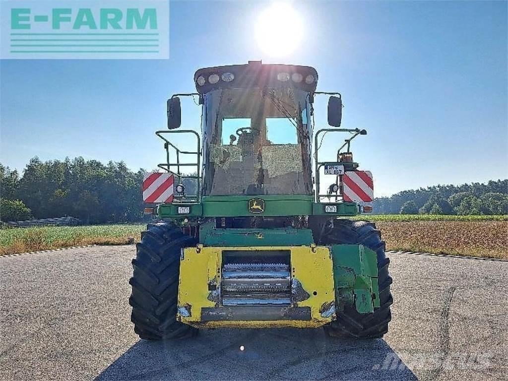John Deere 7750 Mašine za stočnu hranu sa sopstvenim pogonom