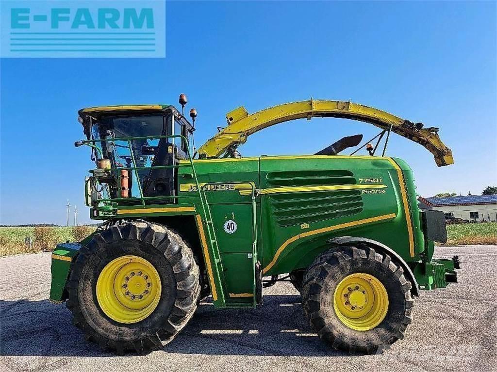 John Deere 7750 Mašine za stočnu hranu sa sopstvenim pogonom