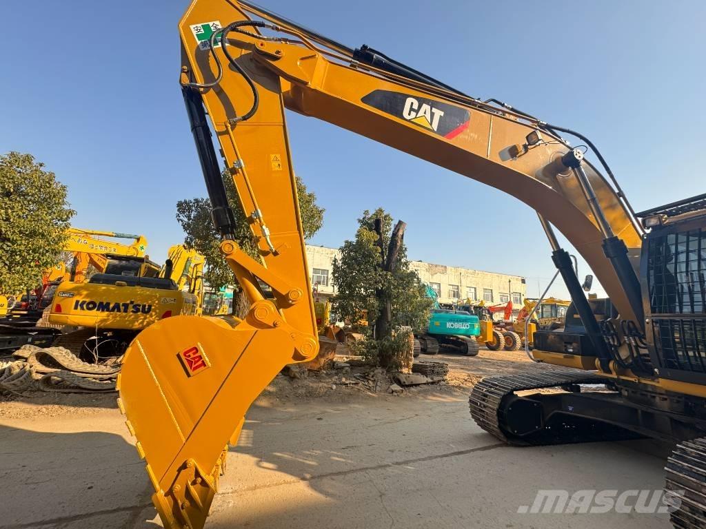 CAT 330 D2 L Bageri guseničari