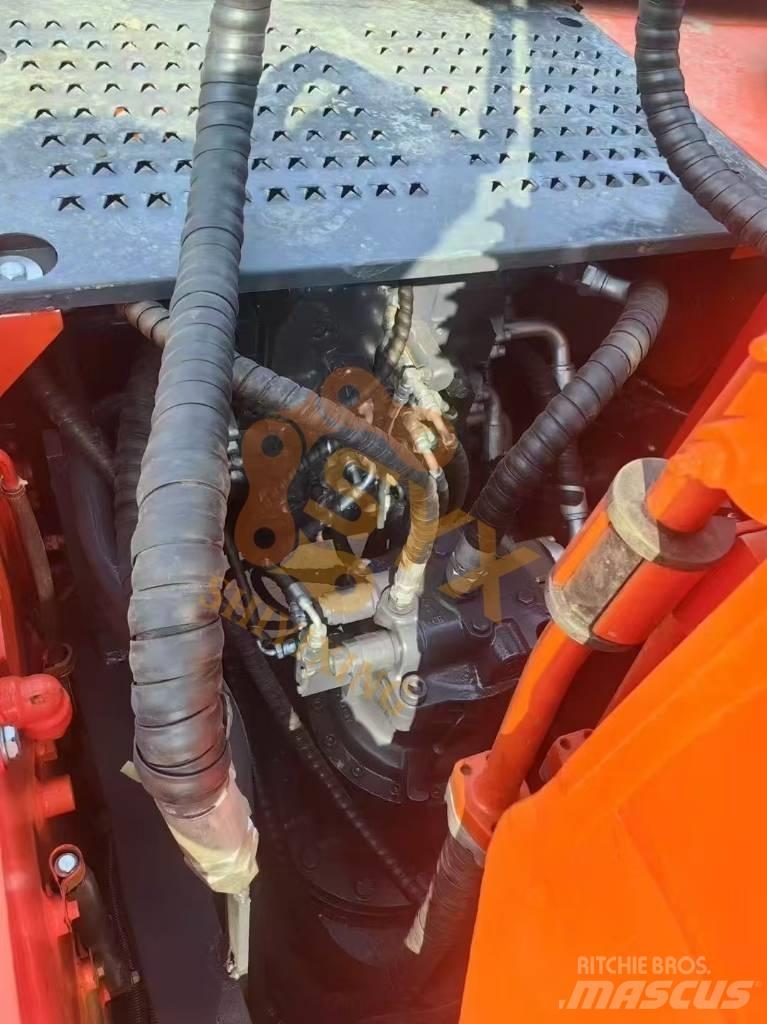 Doosan DX 225 LC Polovni bageri sa dugom rukom