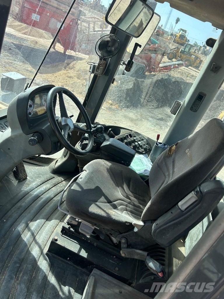 New Holland W 170 B Utovarivači na točkove