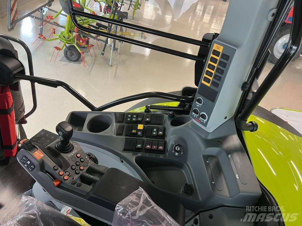 CLAAS Arion 530 Traktori