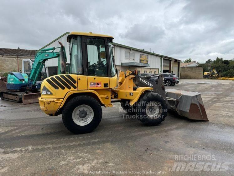 Volvo L 30 B Utovarivači na točkove