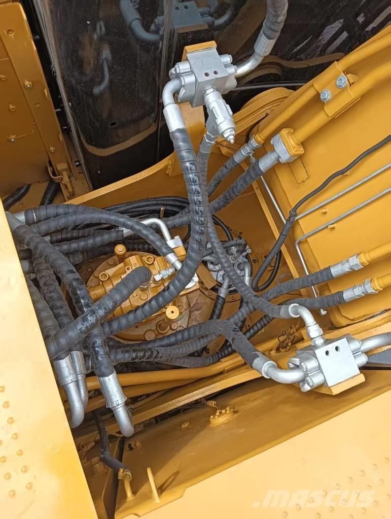 CAT 320 D Bageri guseničari