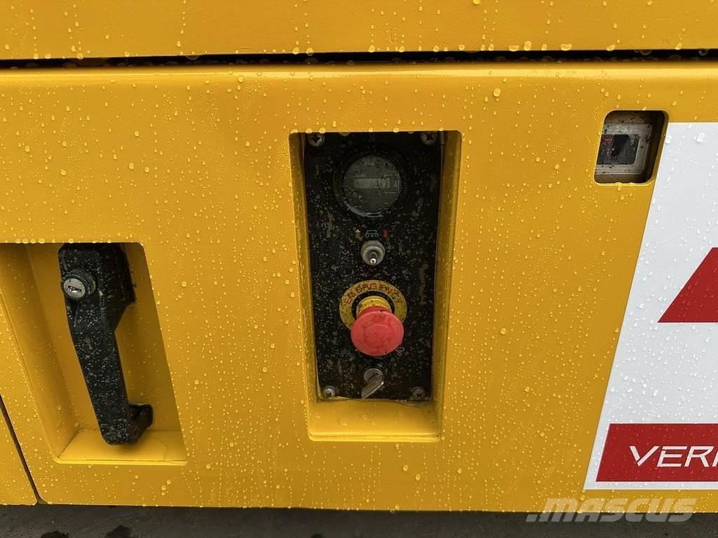 JCB S2032E Ostali kranovi i platforme