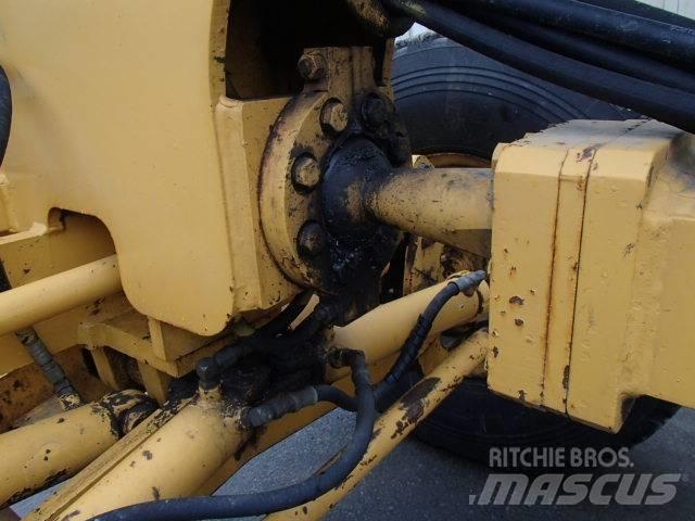 Volvo G 740 B Grejderi