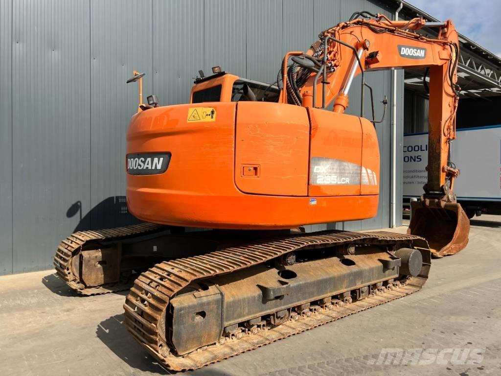 Doosan DX235LCR Bageri guseničari