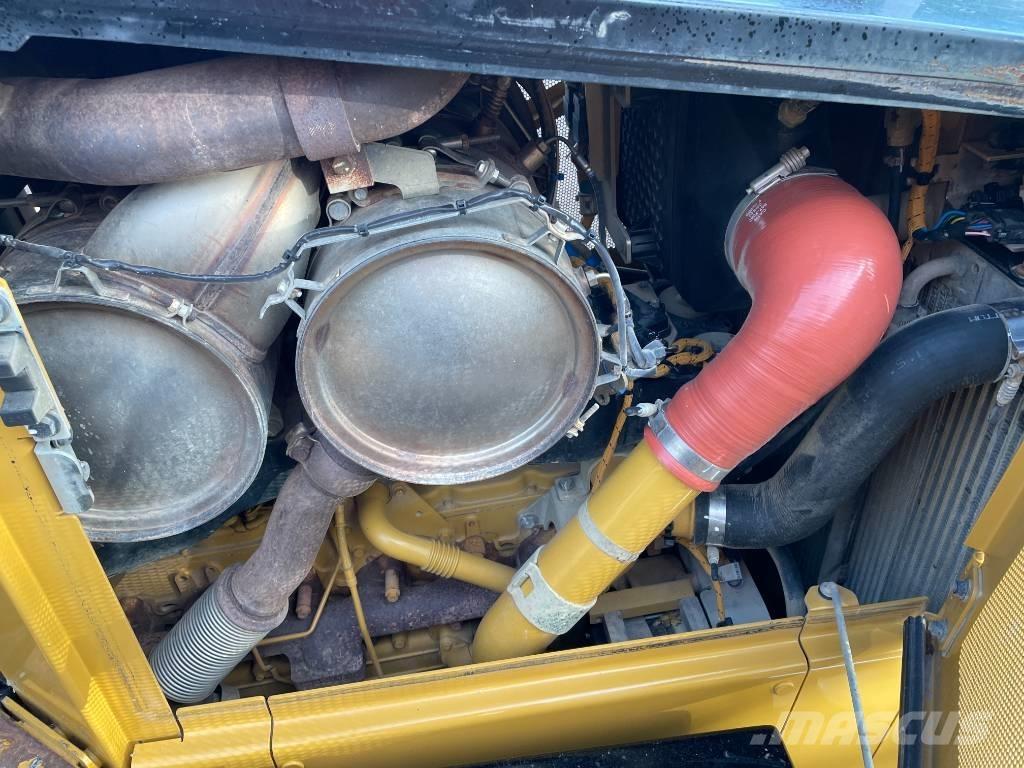 CAT D 5 LGP Buldožeri guseničari