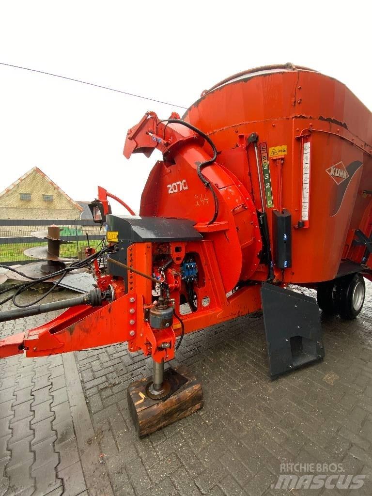 Kuhn Typ 2070 Mešaona stočne hrane
