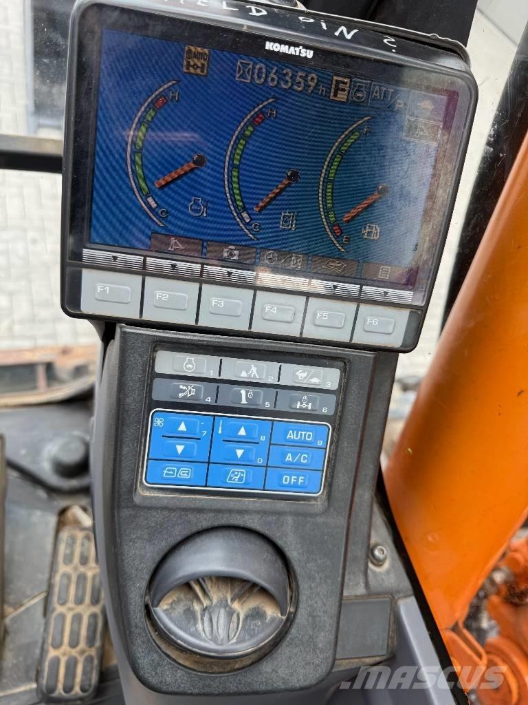 Komatsu PW 148-8 Bageri točkaši