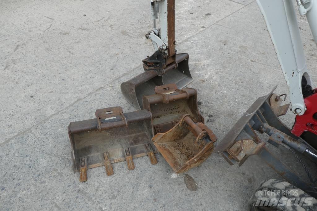 Takeuchi TB 210 R Mini bageri < 7t