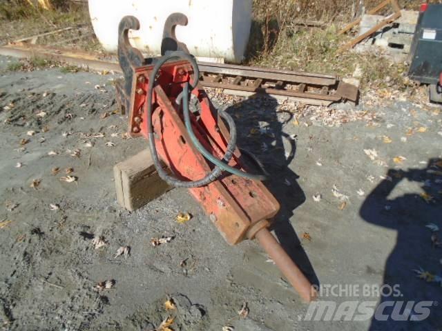 Allied AR70C Čekići