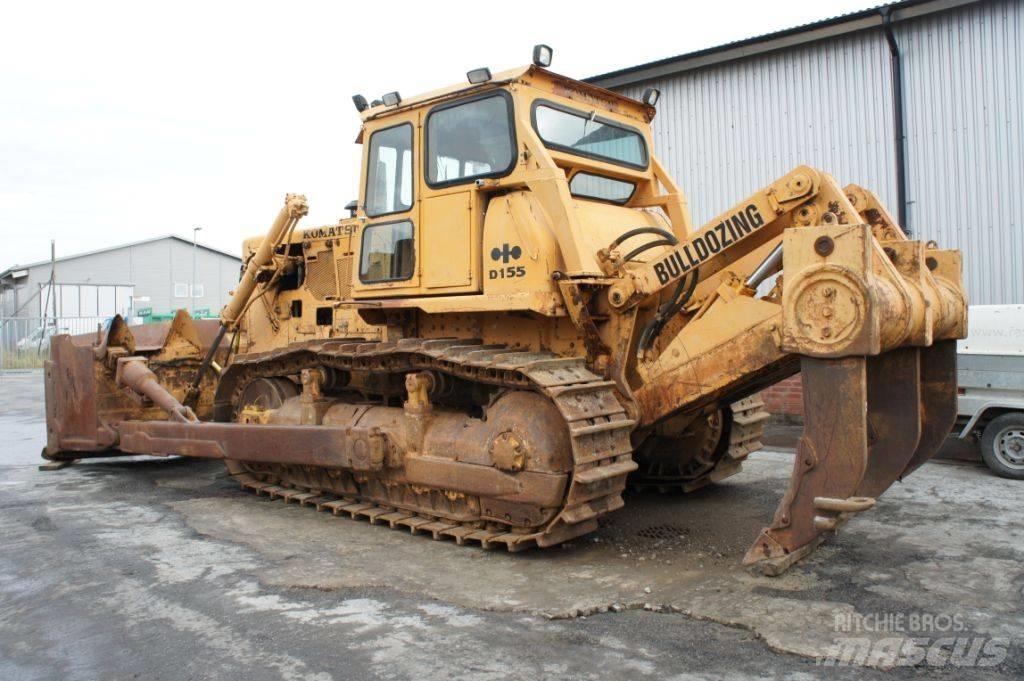Komatsu D155A-1 Buldožeri