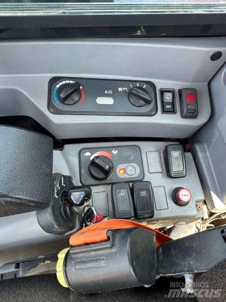 Kubota KX 080-4 Midi bageri 7t – 12t