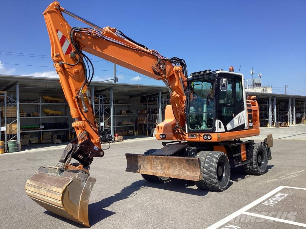 Komatsu PW 148-11 Bageri točkaši