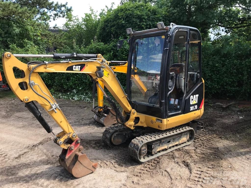 CAT 301.7 D Mini bageri < 7t