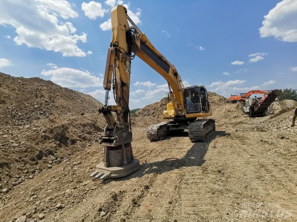 Komatsu PC 290 LC-10 Bageri guseničari