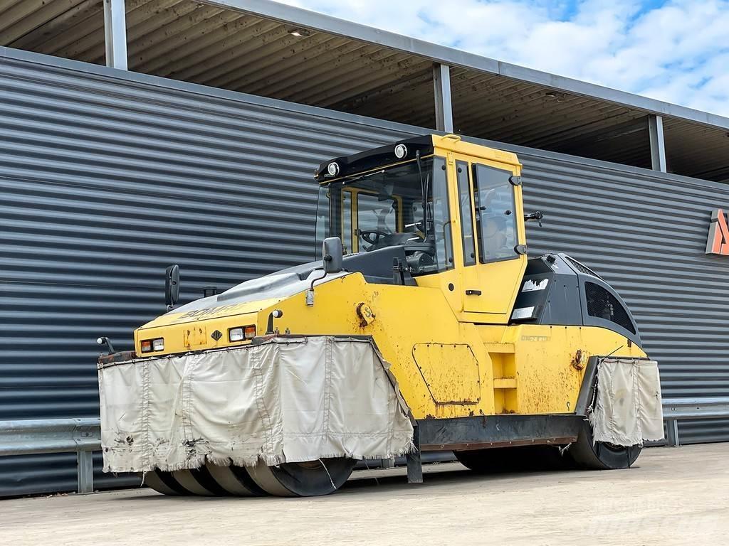 Bomag BW 24 RH Gumeni valjci na točkovima