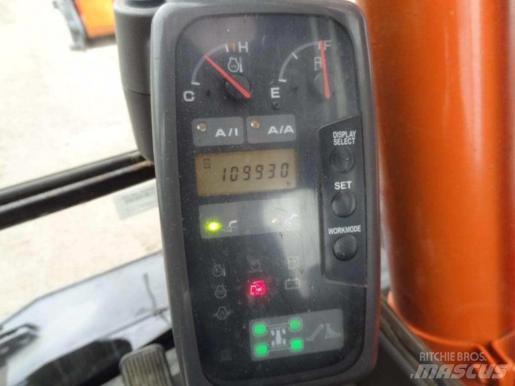 Hitachi EX 160 WD Bageri točkaši