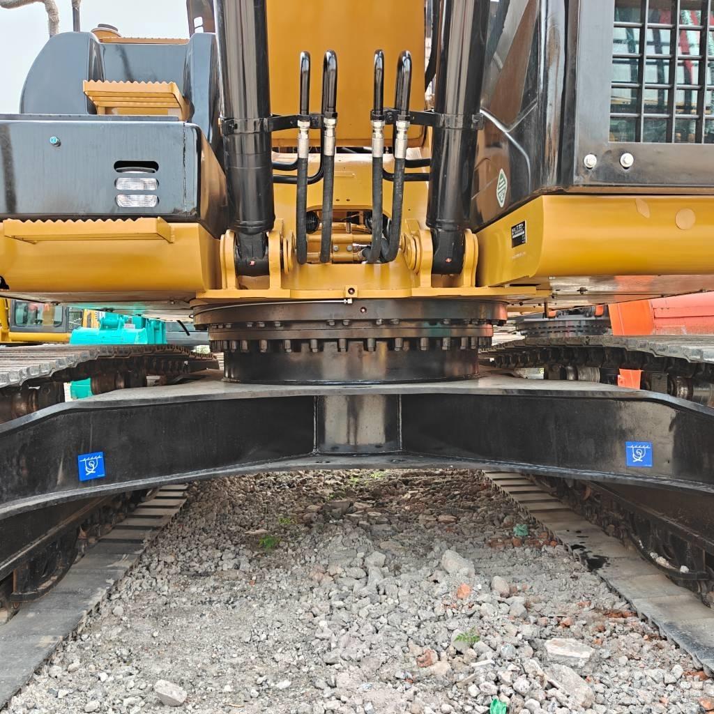 CAT 323D Bageri guseničari
