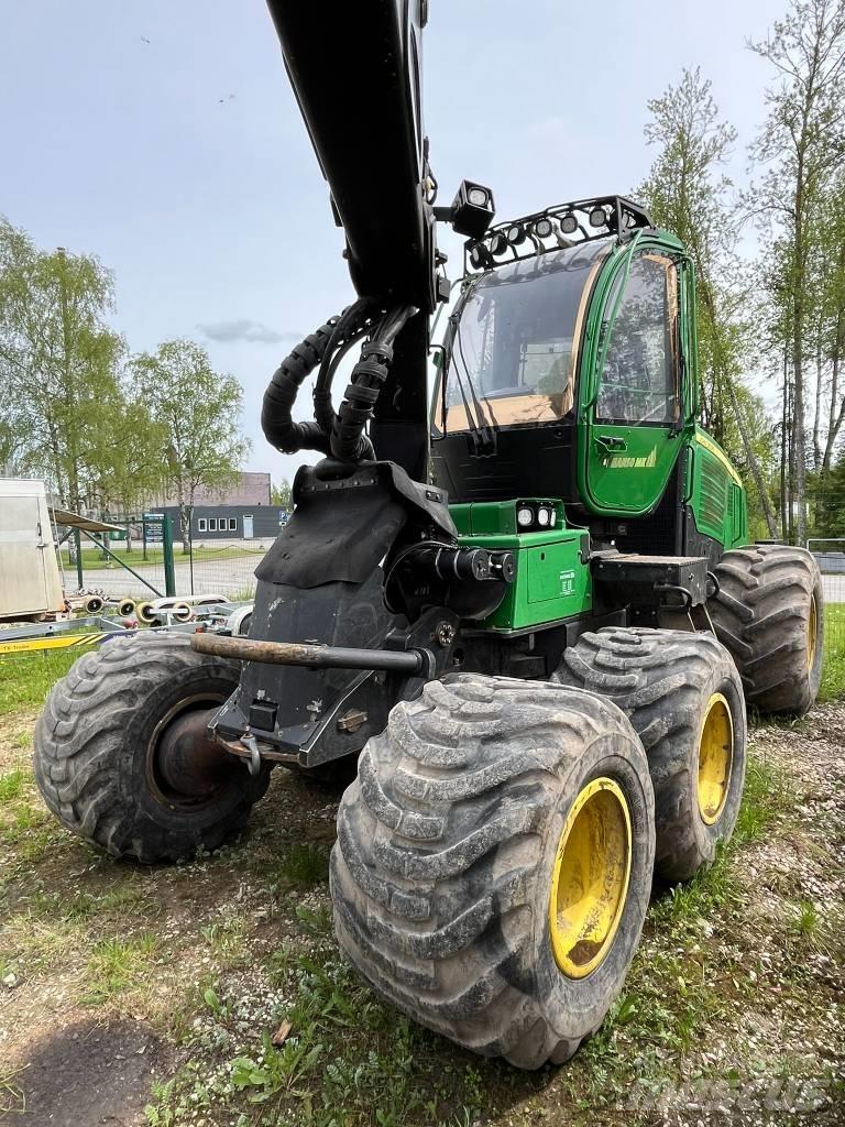 John Deere 1070E Harversteri