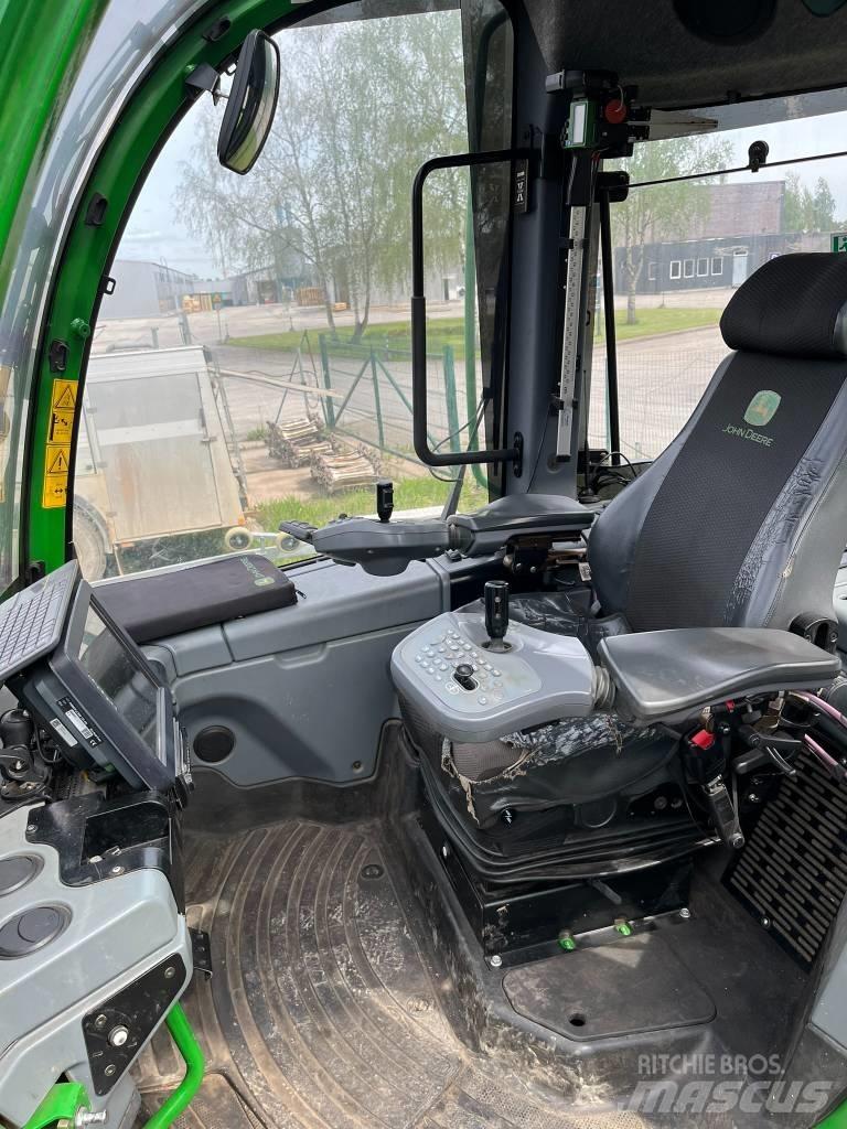John Deere 1070E Harversteri