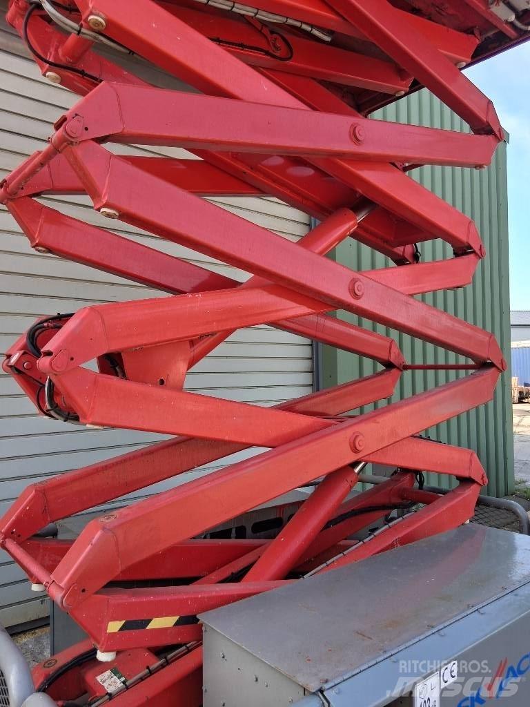 SkyJack SJ 6832 RT Makazaste platforme