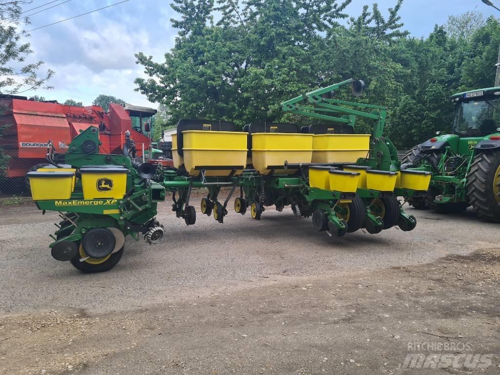 John Deere 1770 Sadilice